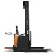 Powered stacker - BT Staxio 1.4t com Plataforma 'Straddle' - Imagem lateral